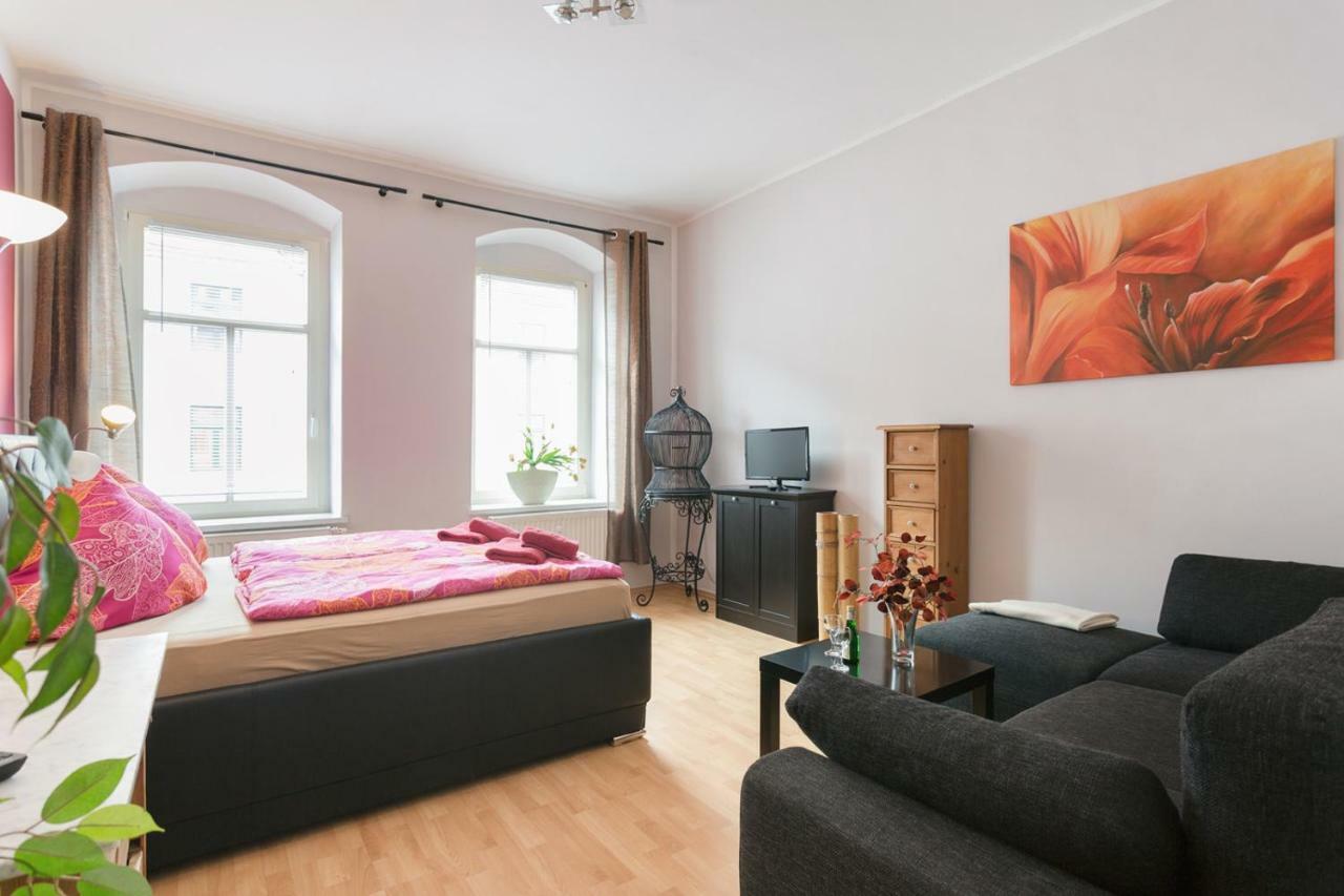 Ferienwohnung Residenz Bis 6 Gaeste , Ferienwohnung Dresden Bis 4 Gaeste, Ferienwohnung Elbflorenz Bis 2 Gaeste 외부 사진