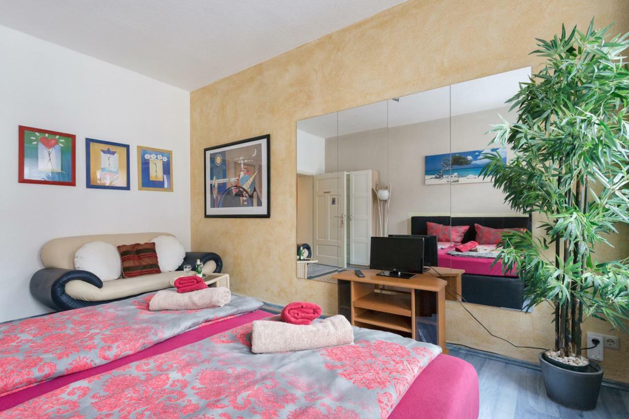 Ferienwohnung Residenz Bis 6 Gaeste , Ferienwohnung Dresden Bis 4 Gaeste, Ferienwohnung Elbflorenz Bis 2 Gaeste 외부 사진