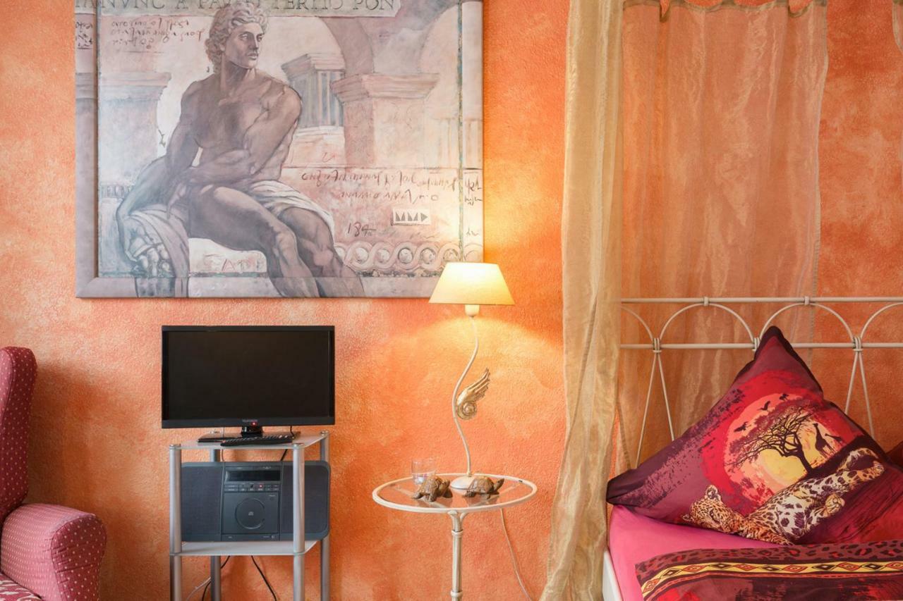 Ferienwohnung Residenz Bis 6 Gaeste , Ferienwohnung Dresden Bis 4 Gaeste, Ferienwohnung Elbflorenz Bis 2 Gaeste 외부 사진