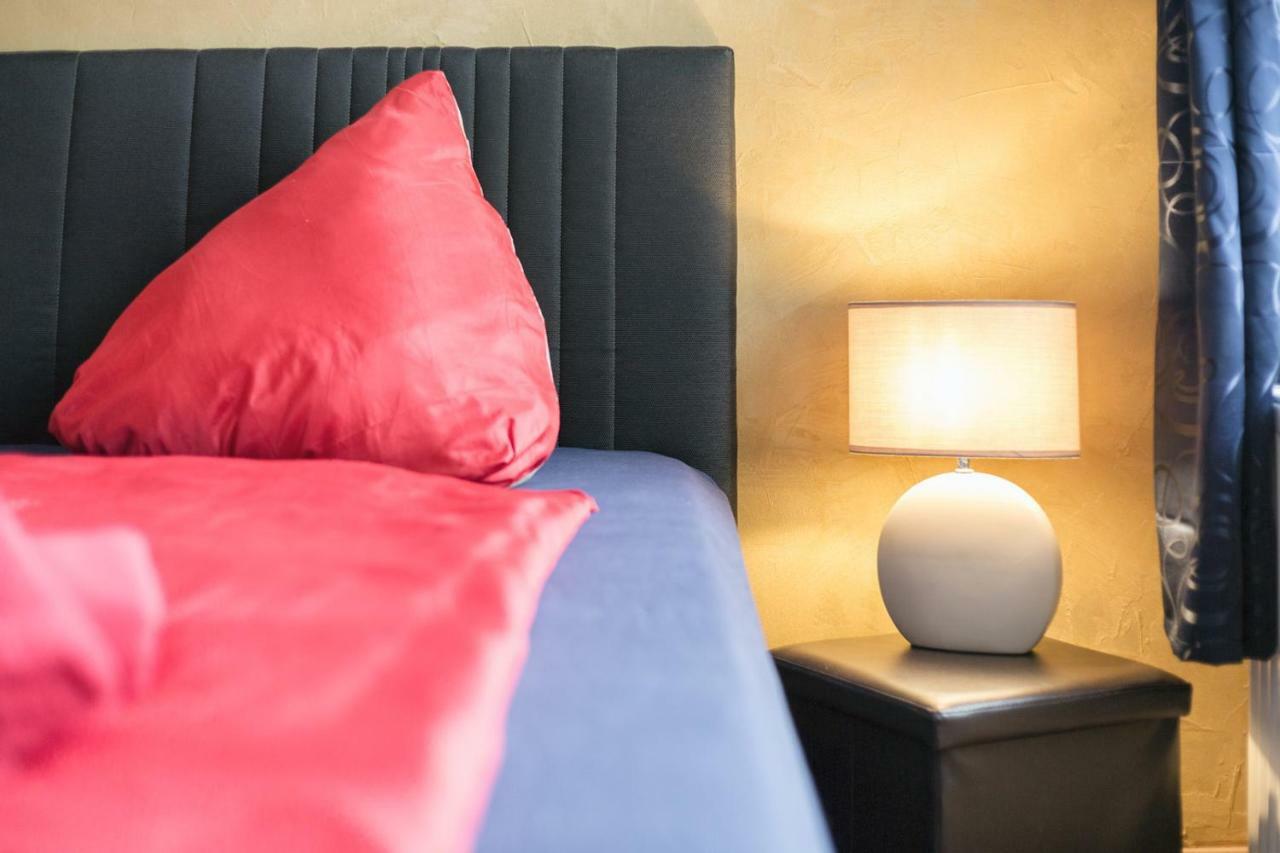 Ferienwohnung Residenz Bis 6 Gaeste , Ferienwohnung Dresden Bis 4 Gaeste, Ferienwohnung Elbflorenz Bis 2 Gaeste 외부 사진